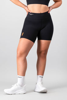 Essential Elevate 6-Inch Short