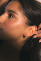 Thin Huggies Earrings - Silver