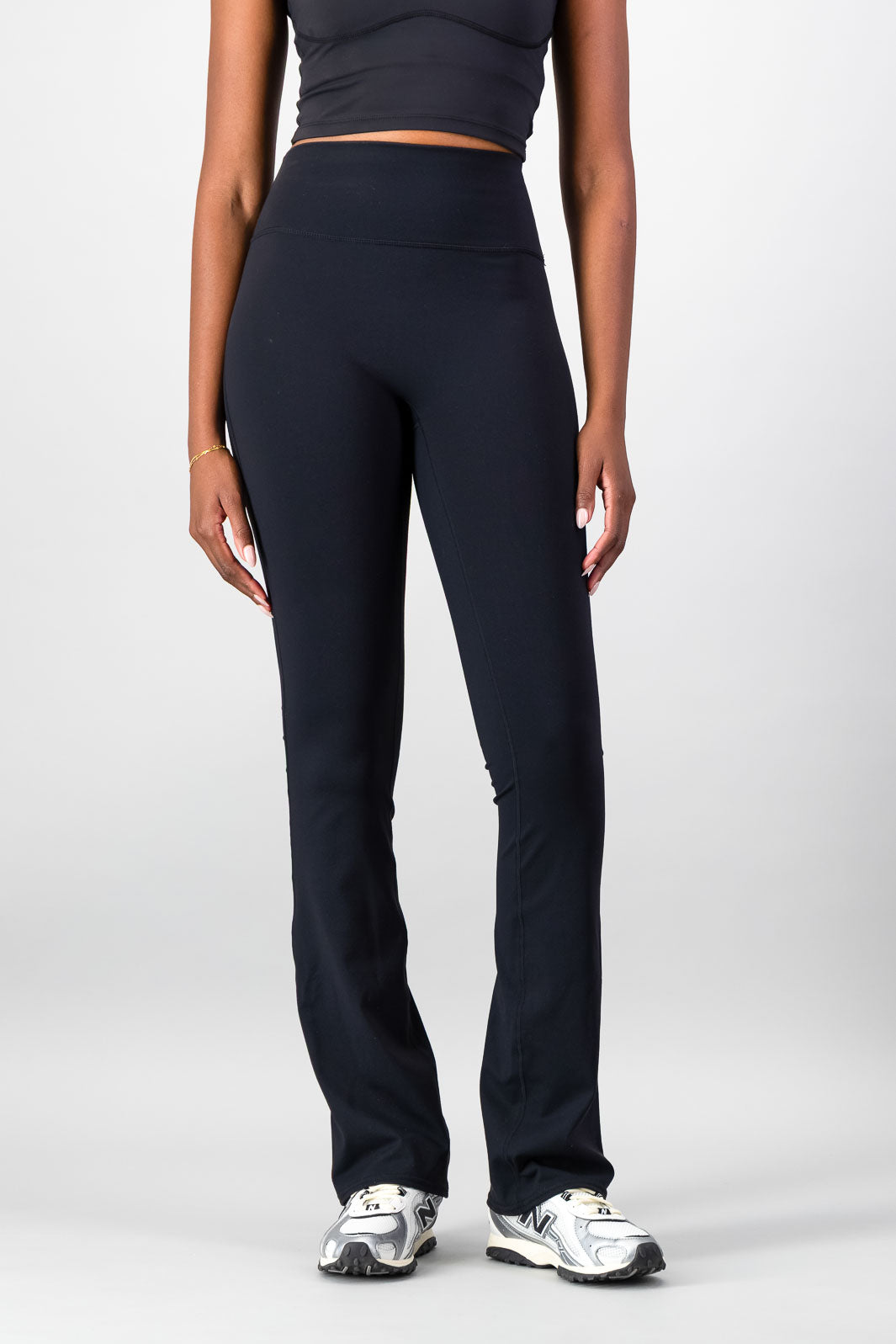 Fluid Flared Legging - Black